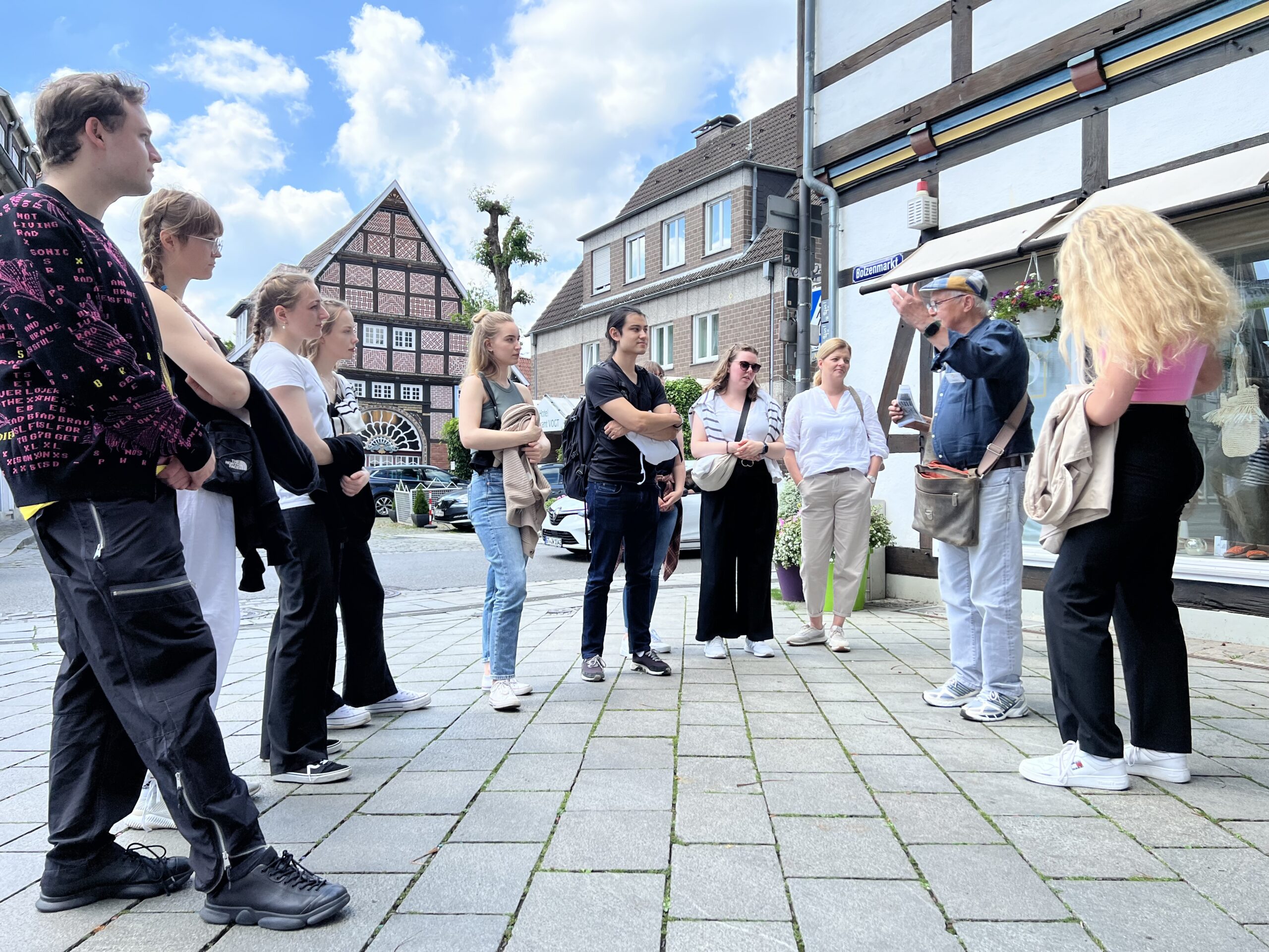 Medizinstudierende erleben moderne Versorgung auf dem Land in Mastholte und lernen die Stadt Rietberg kennen (Foto: MED OWL)