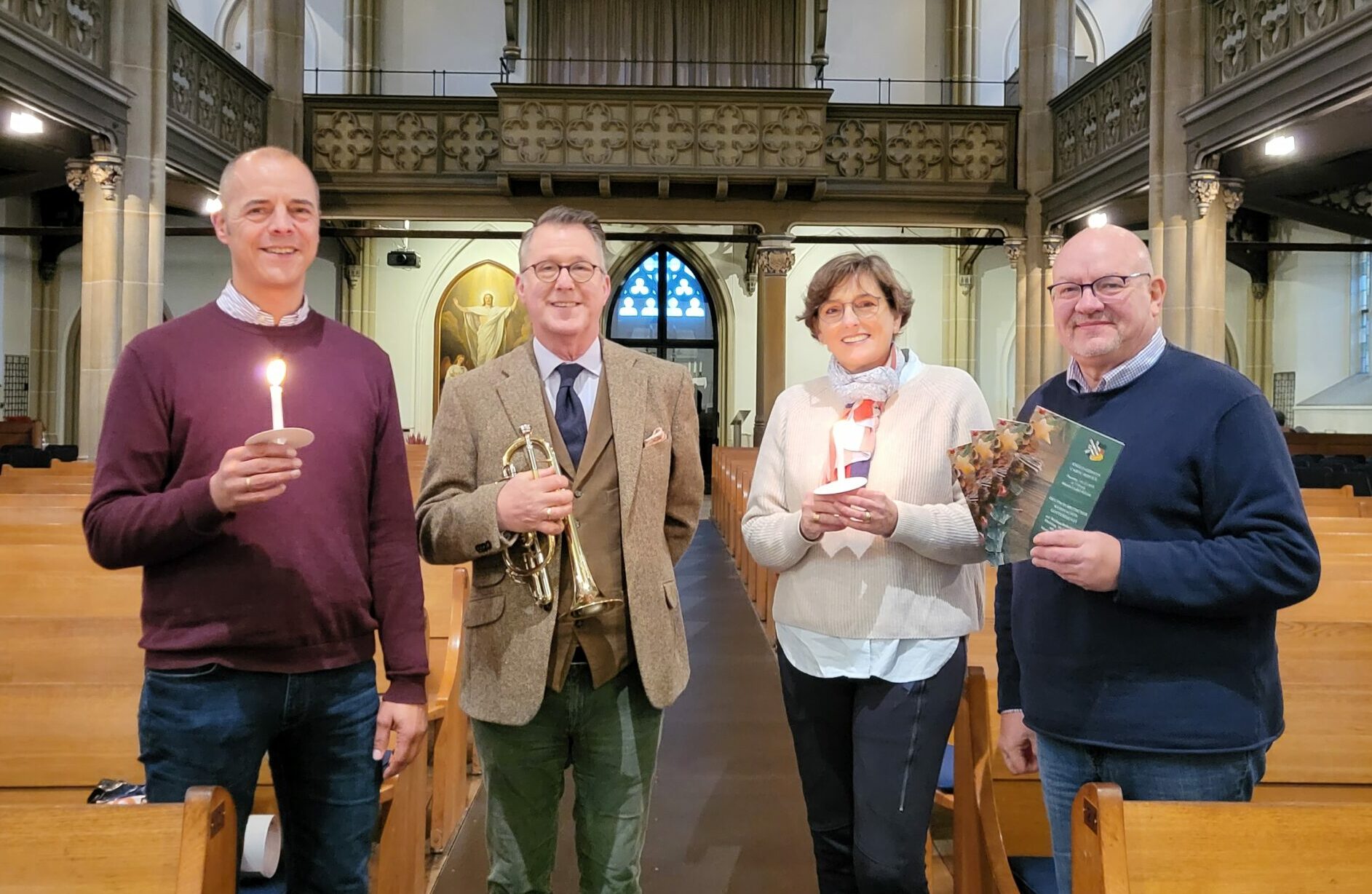 : Freuen sich auf die Carol-Besucher (v.l.): Frank Mertens (Deutsch-Britische Gesellschaft), Jeremy Buxton (AGB), Wiebke Hein